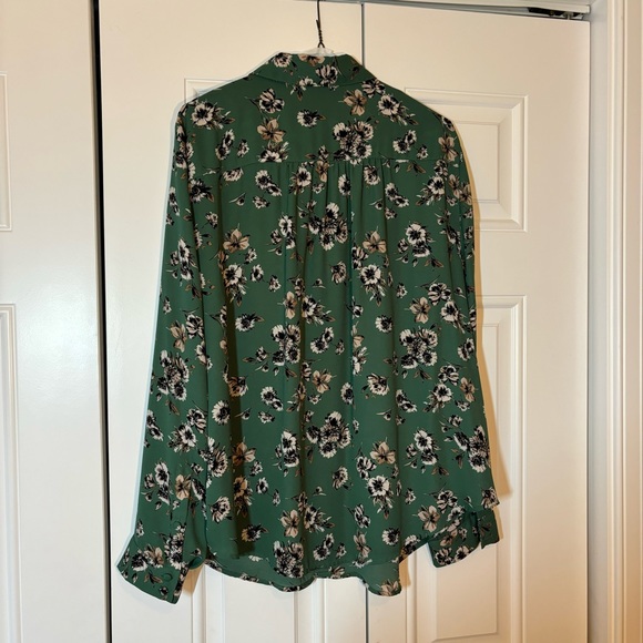 Torrid Green Flowered Long Sleeve Blouse Top - Picture 6 of 8